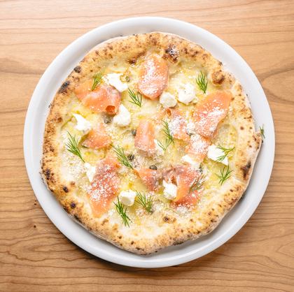 [ISOLA's Traditional Pizza] Salmone