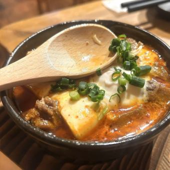 牛タンスンドゥブ豆腐