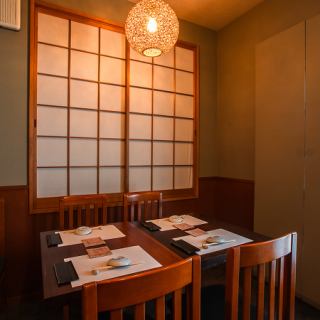 Generally, we do not accept reservations for table seats.If you have a strong preference for table seating, or if you have a reservation for more than 8 people, please contact us in advance or make a reservation request.