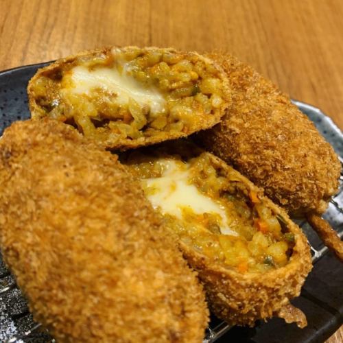 ライスボール(カレー味)