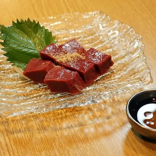 Rare steak yukhoe