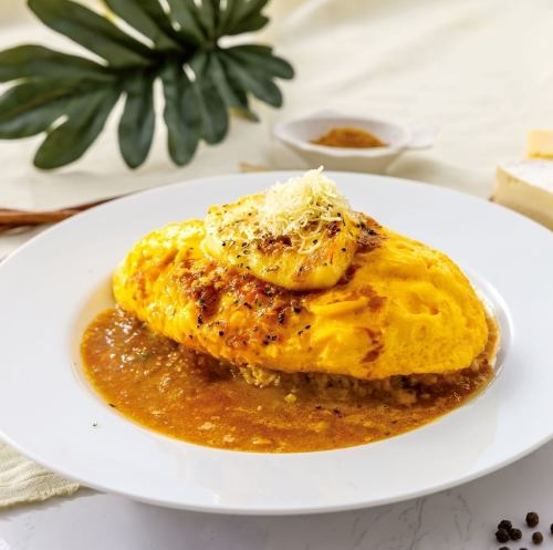 カマンベールチーズのカレーオムドリア