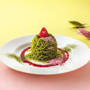 苺と抹茶のモンブラン
