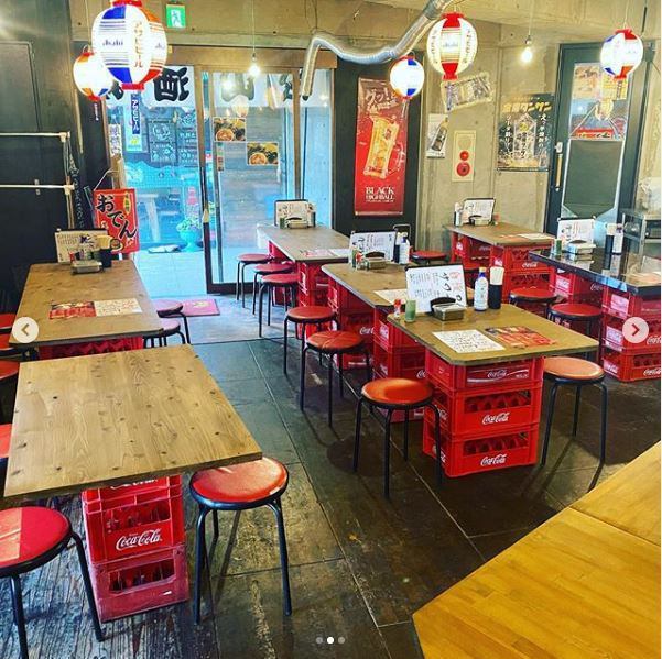 [Spacious and freely configurable table seats] Inside the store where you can spend time without worrying about time.In a casual but clean restaurant like a local izakaya, women's managers are at the [Matsuyama Tavern], so it is safe for women to visit!