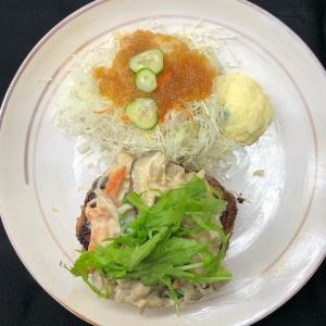 味噌クリームハンバーグ