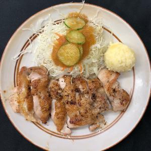 ★チキンソテー