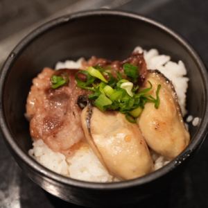 かきとコウネ丼