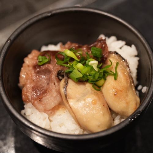 かきとコウネ丼