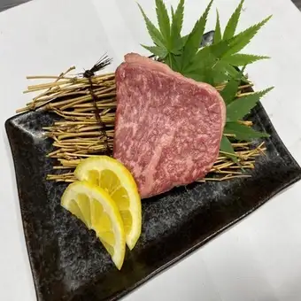 サーロイン(100g)【特価】