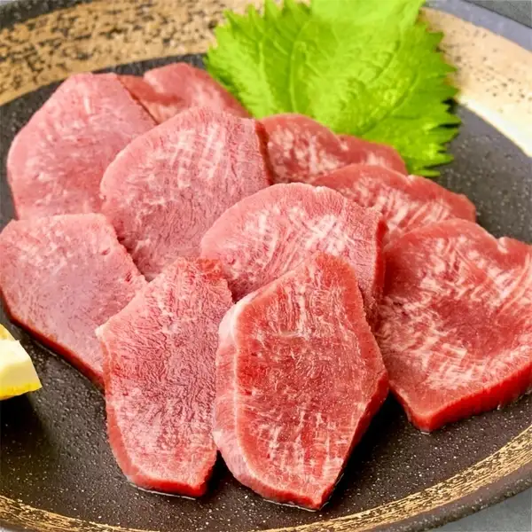 お酒との相性抜群！タン先スライス