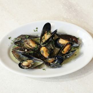 ムール貝の白ワイン蒸し