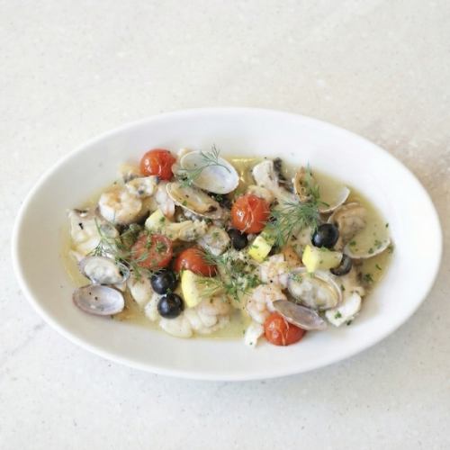 魚介のアクアパッツァ