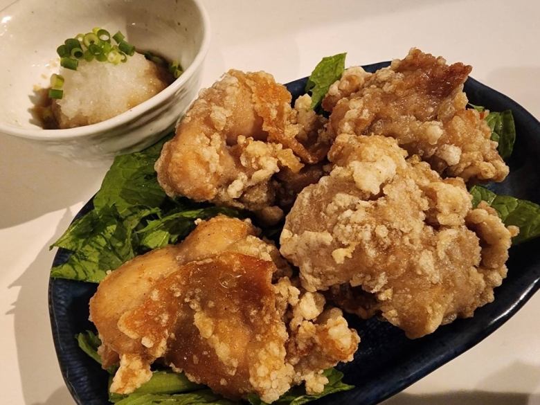 自慢の鶏のからあげ(おろしポン酢添え)