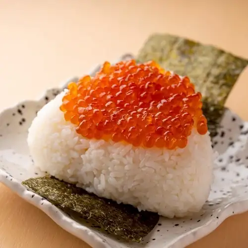大饭团(含鲑鱼籽)