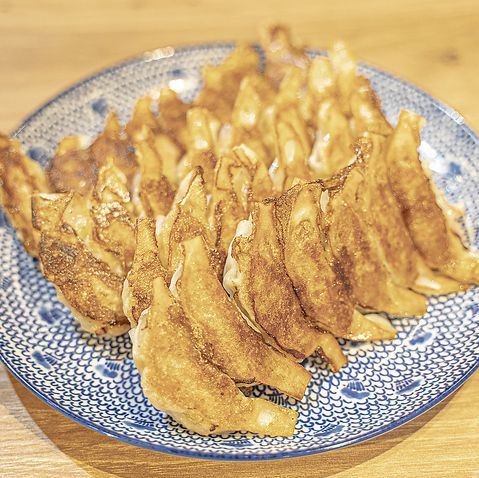 30 large plate dumplings