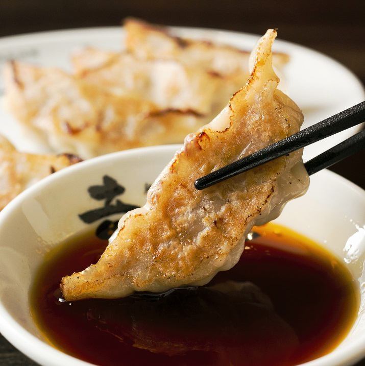 非常適合公司聚會和同學會！人氣自助餐餐廳♪