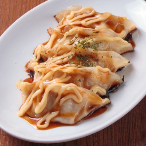 照烧蛋黄酱饺子
