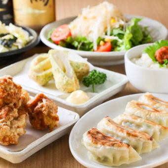 【2時間飲み放題付き】お手軽宴会コース◎若鶏の唐揚げや手包み焼き餃子など全8品♪2980円(税込)
