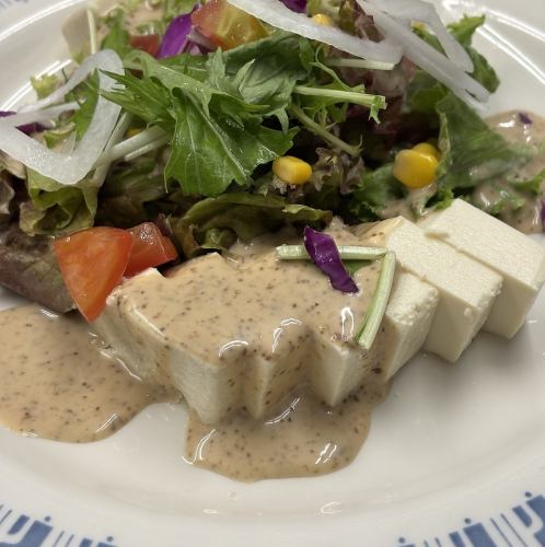 豆腐ごまサラダ