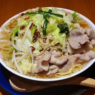 Ryoma ramen (salt and soy sauce)