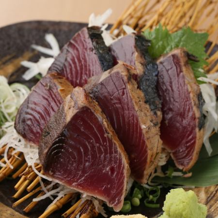 名物!藁焼き鰹のたたきが絶品!忘年会におすすめのコースも♪