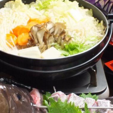 分量十足！“石斑鱼套餐”——9道菜，120分钟畅饮，仅需15,000日元。