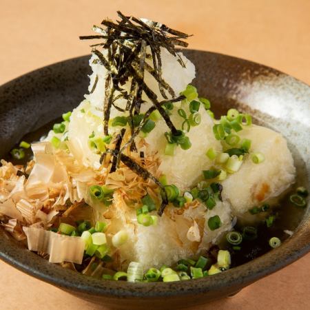 Deep-fried tofu with thickened sauce