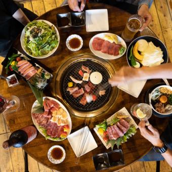 (Food only) A luxurious course including our carefully selected lean meat and thin loin grilled sukiyaki [5,000 yen (tax included)]