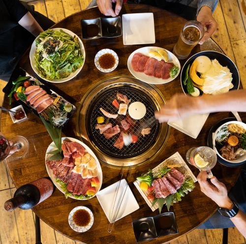 Yakiniku Banquet Omakase Course with All-You-Can-Drink for 2 Hours [5,500 JPY (incl. tax)]