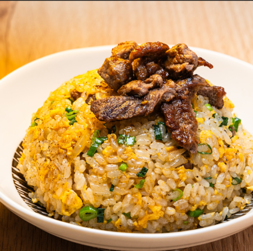 牛肉チャーハン