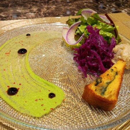 テーブルコースは3,190円～ご用意。贅沢ランチにおすすめです。