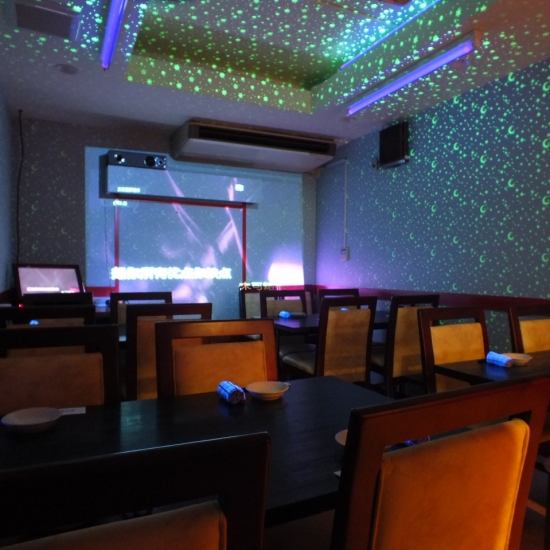 Equipped with a projector and karaoke, if you want to have a fun party in the afternoon, come to our restaurant.