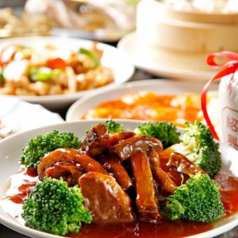 [3 hours of all-you-can-drink included] 11-course "luxury course" including Peking duck and Chinese herbal supplemented chicken hot pot [6,050 yen ⇒ 4,950 yen]