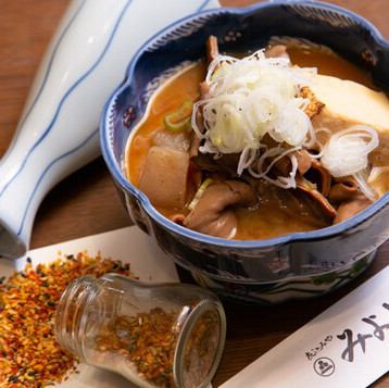 名代　もつ煮