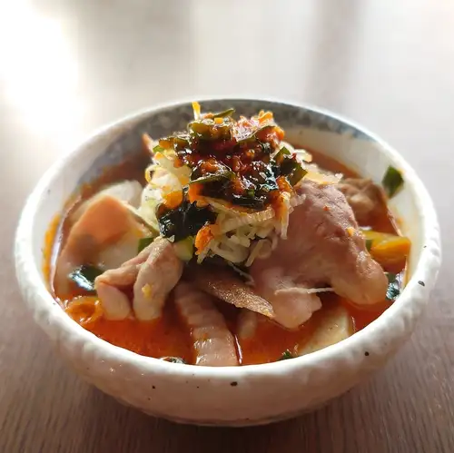 旨辛！スタミナもつ煮込み