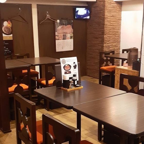Please enjoy Sagamihara's famous "melting hamburger steak", which has been talked about on TV and in magazines, in a spacious and stylish space.