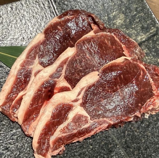 【東京の食通も絶賛!函館の自然が育んだ最高品質のジビエを豪快に】鹿背ロース