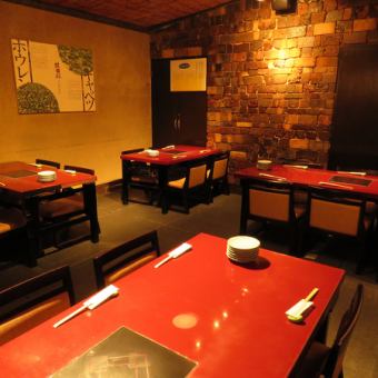 There is also a private room for 15 to 20 people ♪ [Tenmonkan, entertainment, all-you-can-drink, shabu-shabu, motsunabe, yakitori, izakaya, course, Japanese food, local cuisine, Kagoshima, Japanese black beef]