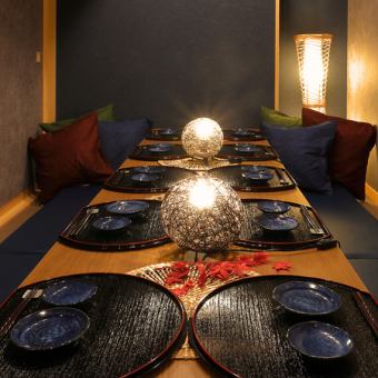 Calm and modern Japanese private room seating.We can accommodate up to 60 people, so please leave your banquet to us!