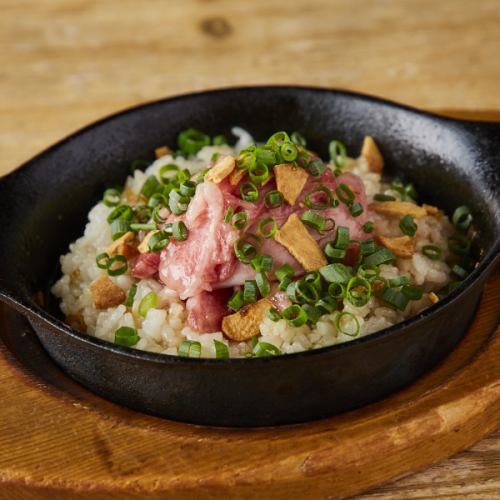 Beef tongue minced haccho miso stew kishimen/wagyu beef garlic rice each