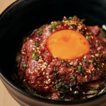 熊本直送鮮馬のユッケ丼