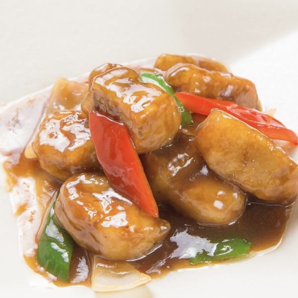 Sweet and sour pork with brown sugar