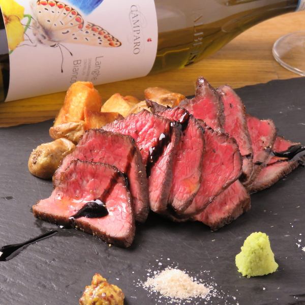 [Kuroge Wagyu Beef Containing Smoke] Each dish served at fumo is particular about "smoke"♪