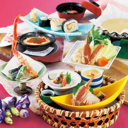 【午餐全套餐】Emika：蟹肉刺身、蟹肉寿喜烧锅、天妇罗等6道菜共4,400日元