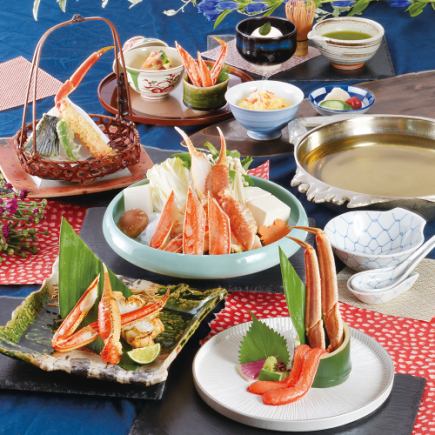 【蟹肉壽喜燒套餐】潮音 8道菜 共11,000日圓（含稅）
