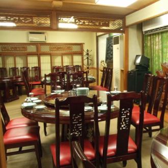 当店フロア貸切を行っております。会社宴会にご利用下さい。