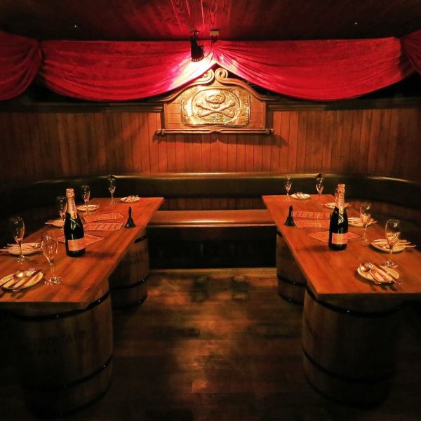 [Terrace seats] Terrace seats like a pirate ship are packed with a sense of bal! We can also cater for private parties, so please feel free to contact us.Karaoke is also OK ♪ about 15 people can sit ☆