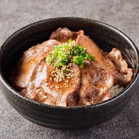 牛タン丼