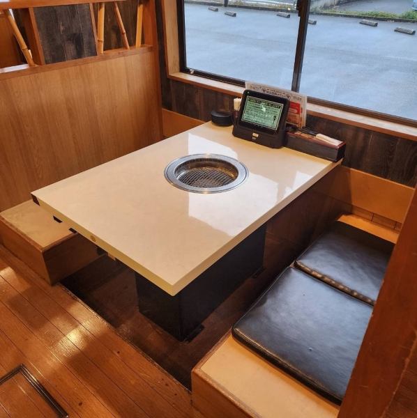 An easy-to-use sunken kotatsu style ♪ With easy footing, even your family can enjoy a comfortable time ◎ Reservations are now being accepted ♪