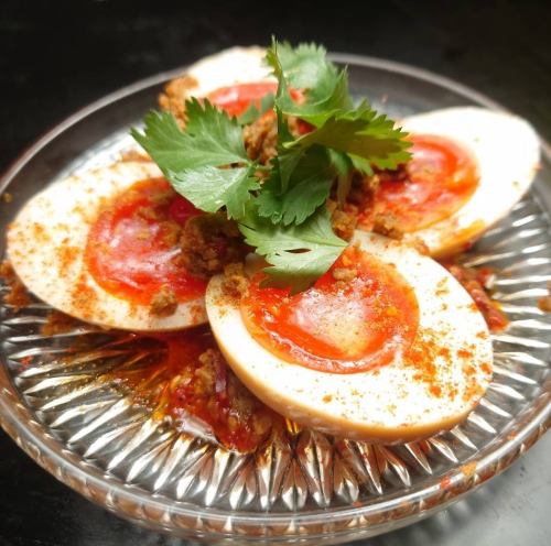 Spiced soft-boiled eggs